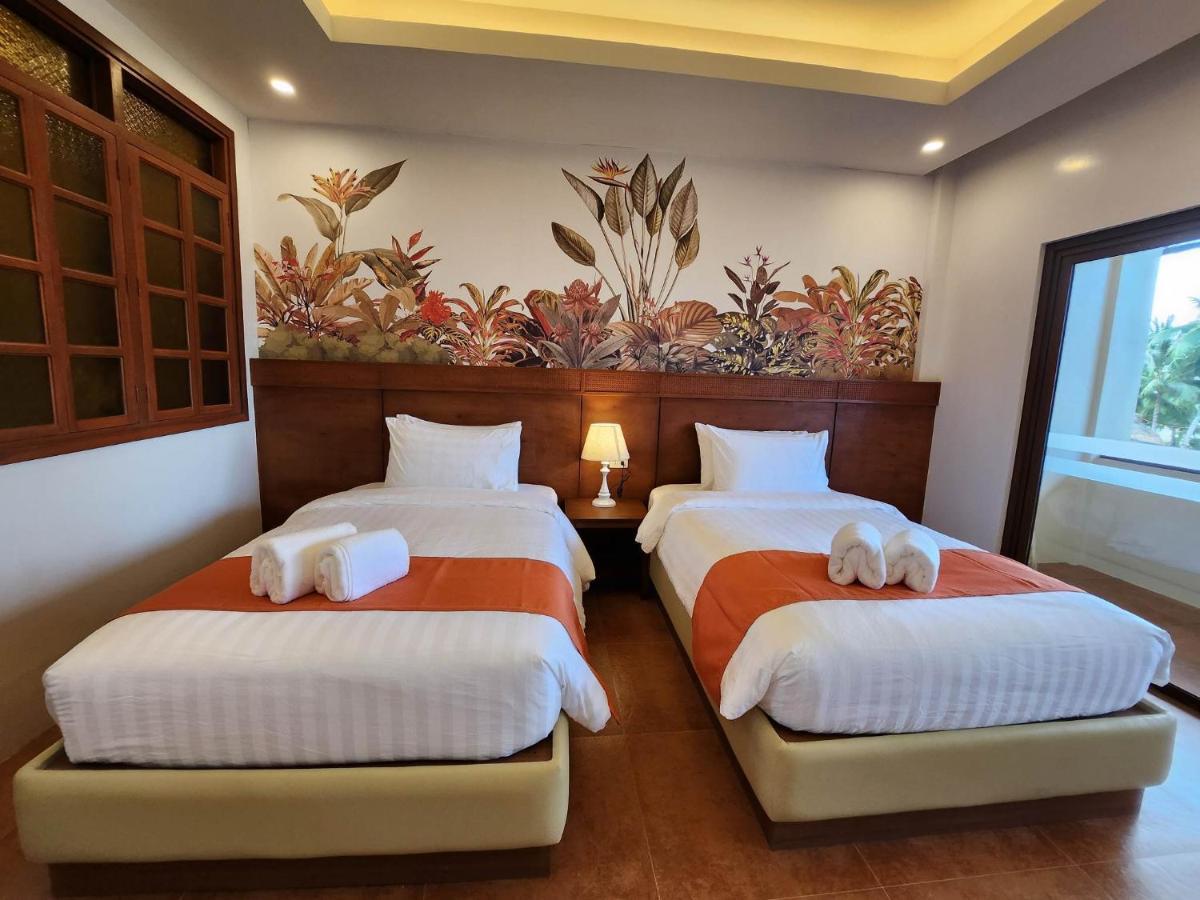 Costa Celine Beach Resort Kinablangan Exteriör bild
