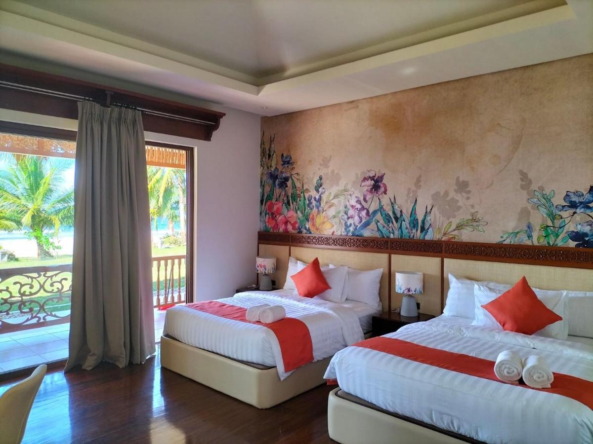 Costa Celine Beach Resort Kinablangan Exteriör bild